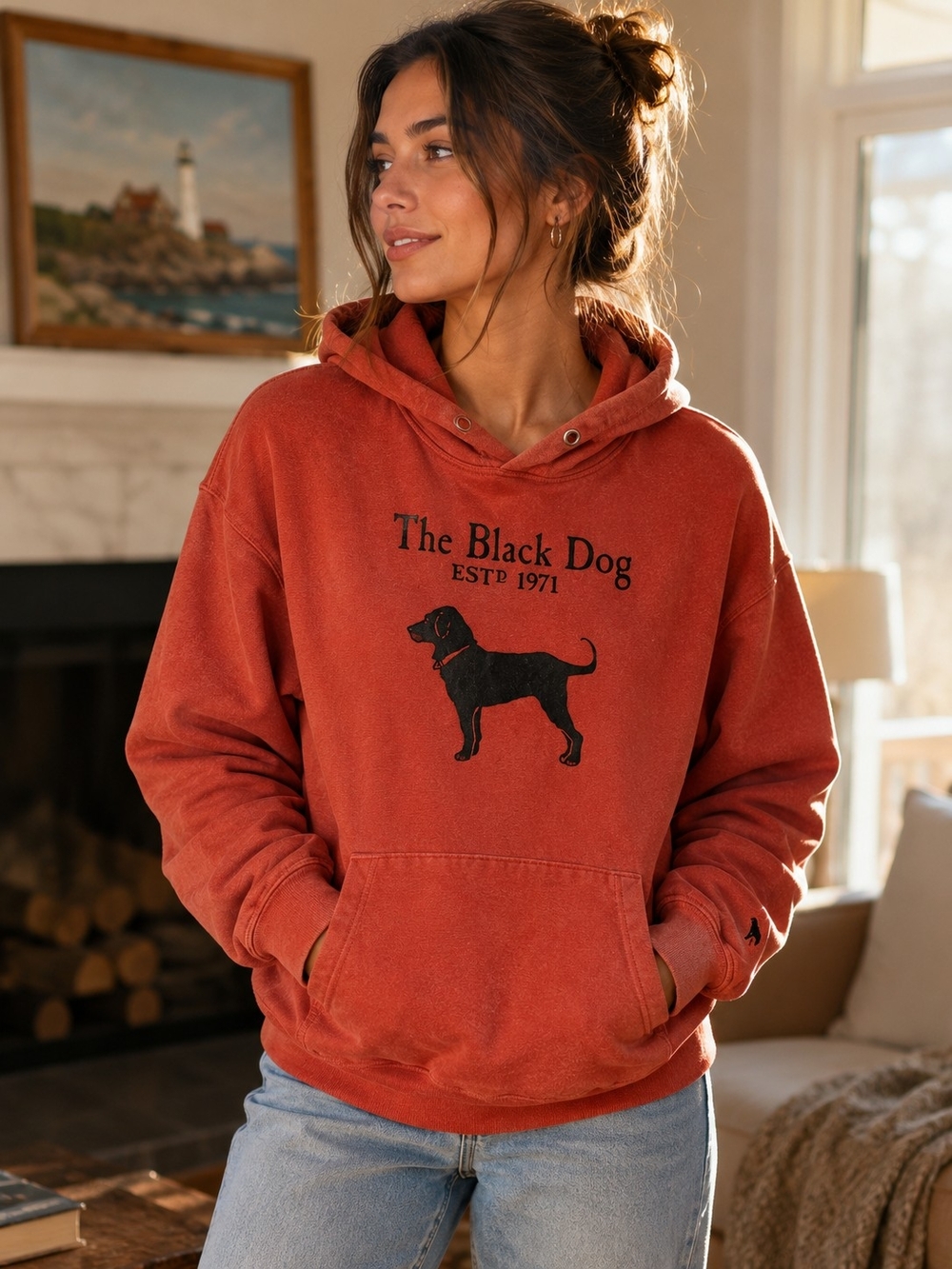 The Black Dog Nantucket Red Hoodie Medium Pullover Sweatshirt Martha's Vineyard